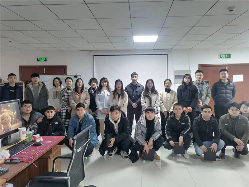 華礦集團2023年第一屆拜師儀式成功舉行！