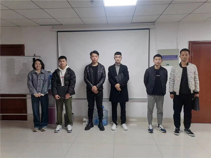 華礦集團(tuán)2023年第二屆拜師儀式成功舉行！