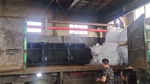 dc7167687e9e77fb59216012f17039a_副本.jpg dc7167687e9e77fb59216012f17039a_副本.jpg